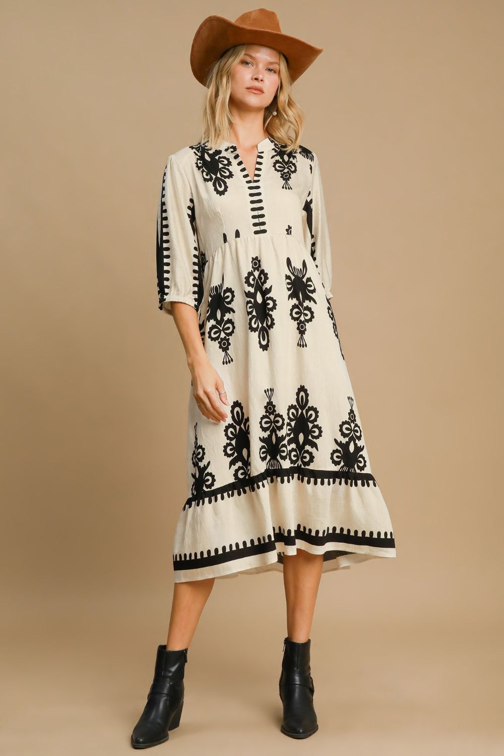 Lady Monotone Printed Notched Midi Dress