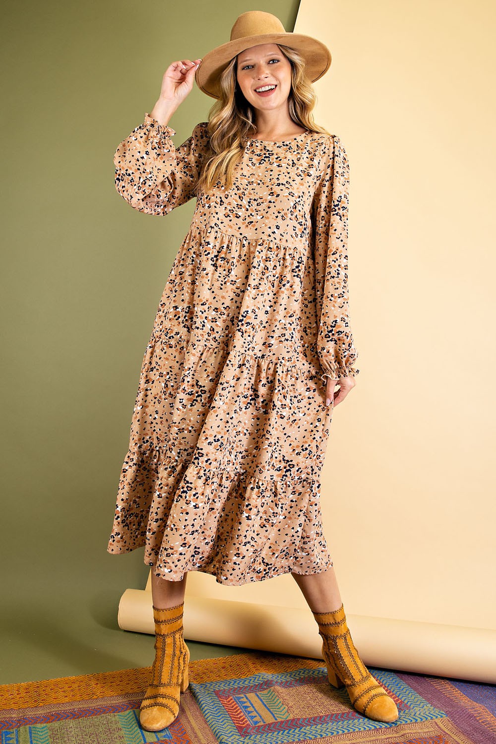 Golden Speck Dress in Cream